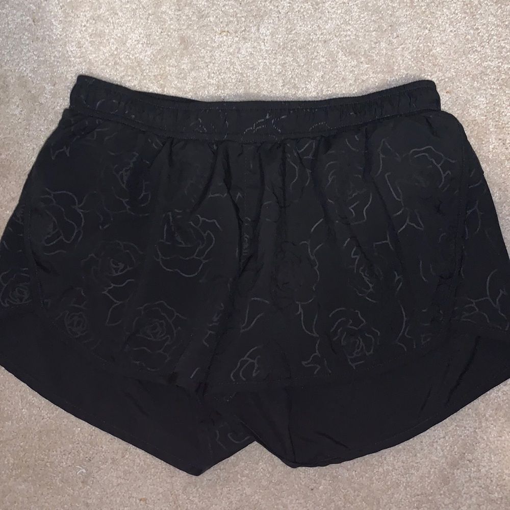 Old Navy rose print athletic shorts